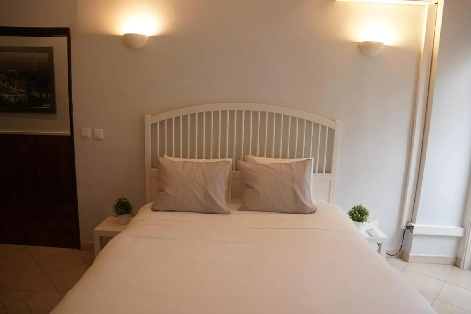 Homestay Bisengototo Guest House Lisbon