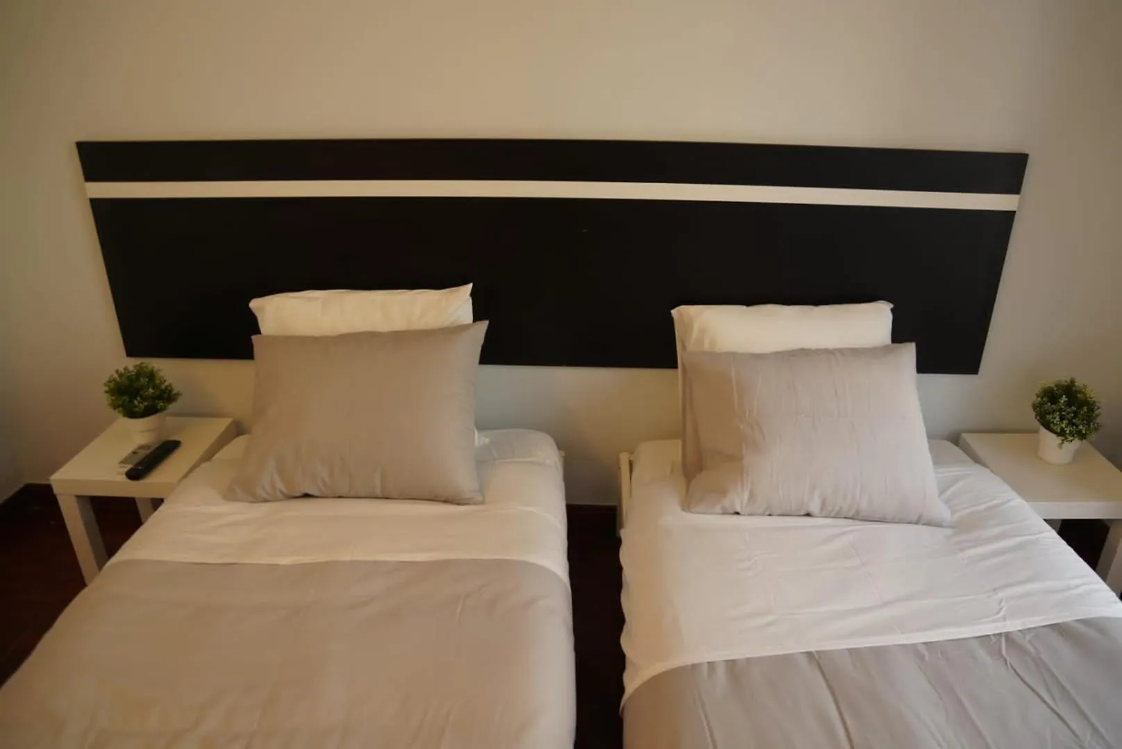 Bisengototo Guest House Lisbon Homestay
